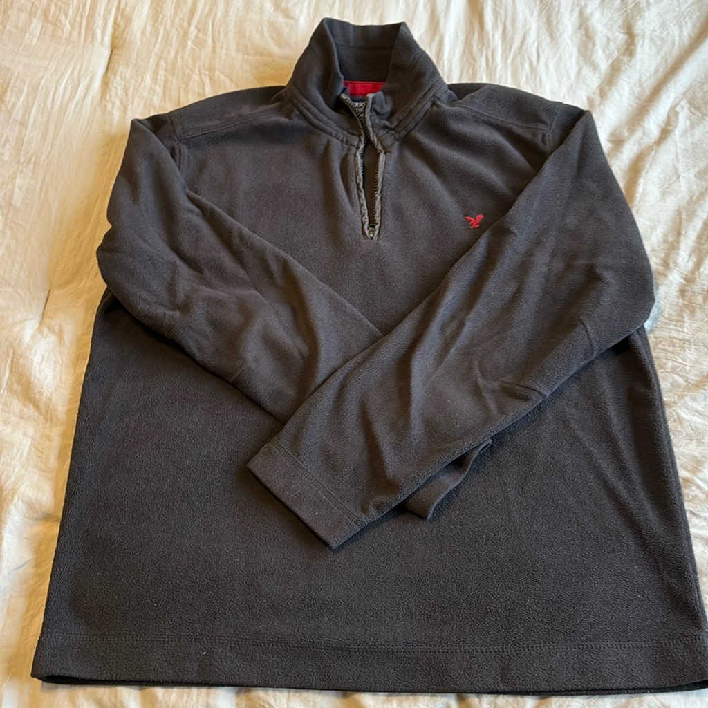 American Eagle 1/4 Zip Fleece